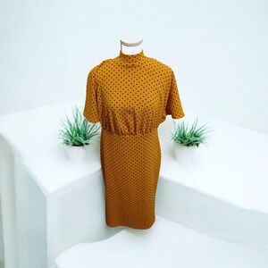 Elegant Navy Midi Dress with Floral Print and Flowy Skirt